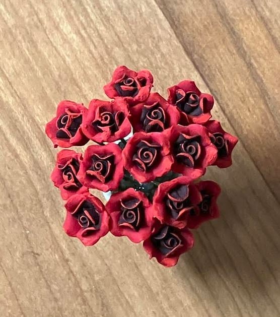 Artificial Red Roses in a White Flower Pot, 15 Red Flowers in a Ceramic Pot